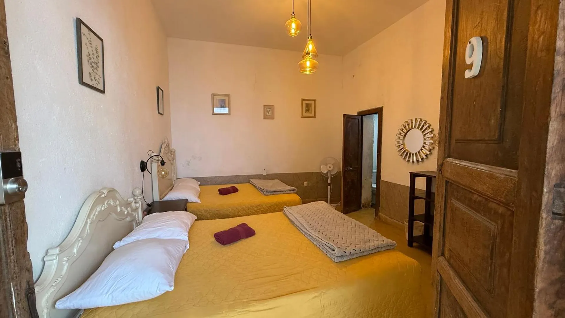Homestay Casa De Las Flores Guatemala City